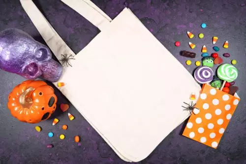 DIY Trick-or-Treat Bag